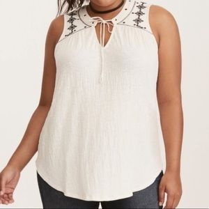Torrid Cream Color Tank Top w/ Blue Embroidery